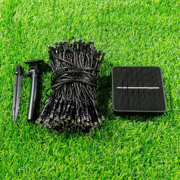 LUZ SOLAR NAVIDEÑA 10 M -100 BOMBILLOS X 6 UNDS - OMC-075