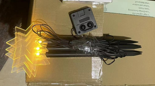 LUZ SOLAR NAVIDEÑA EN FORMA DE ESTRELLA X 6 Unidades (OMC- 082)