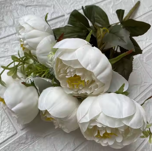 RAMO DE FLORES ARTIFICIALES X6UNDS- OMC-718