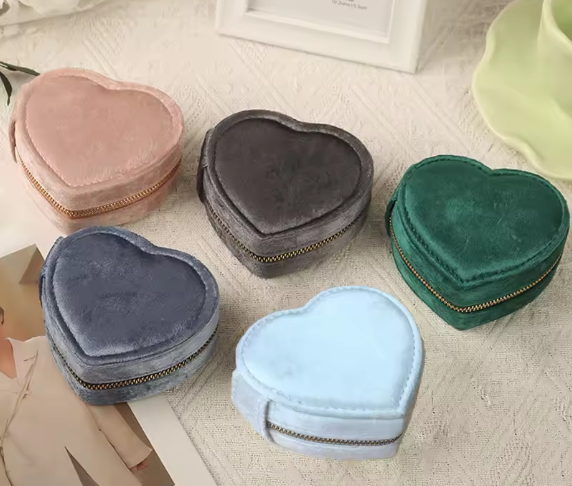 JOYERO PORTATIL EN FORMA DE CORAZON X6UNDS- OMC-710