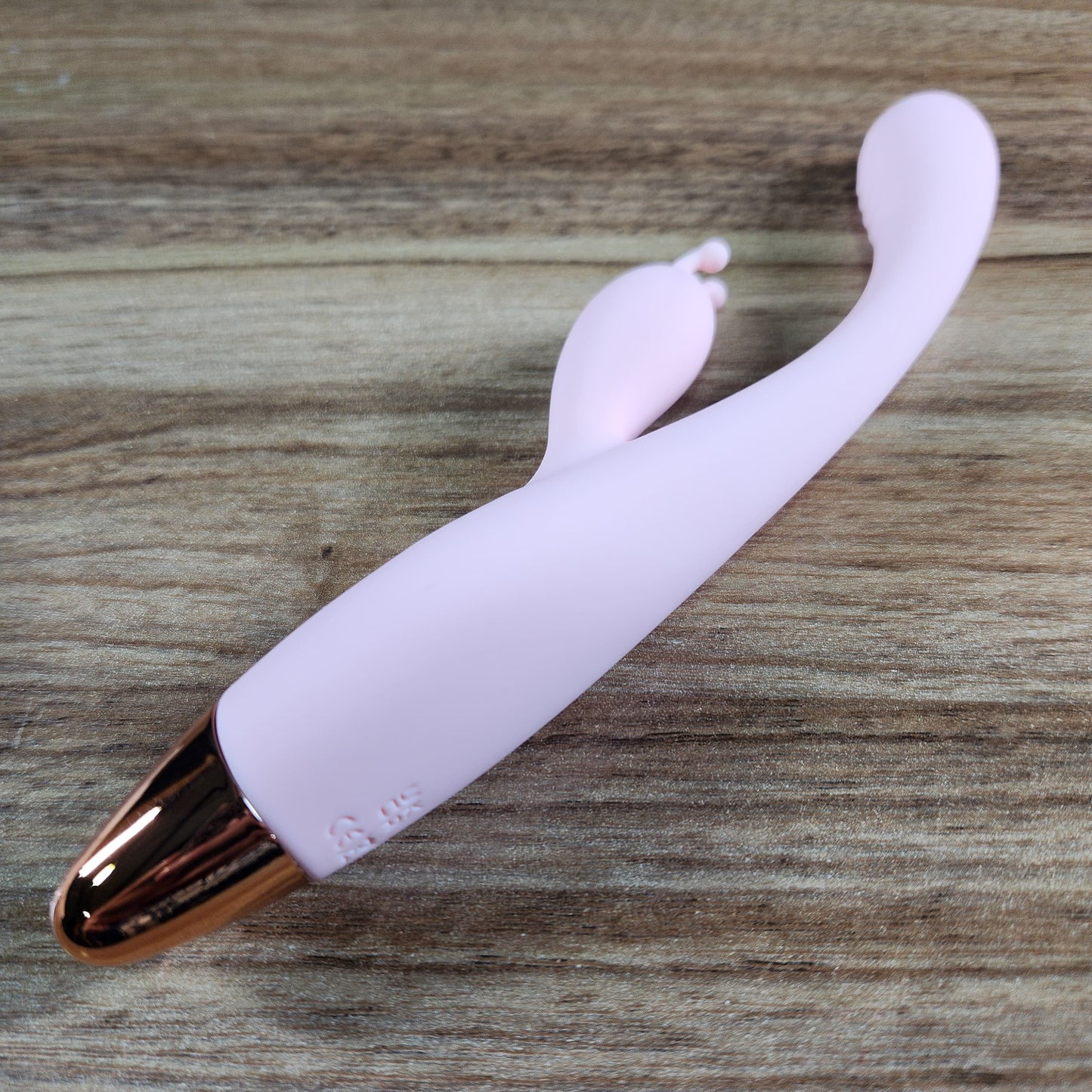 Vibrador Consolador Clitoris Y Punto G X6 Unds OMC-414