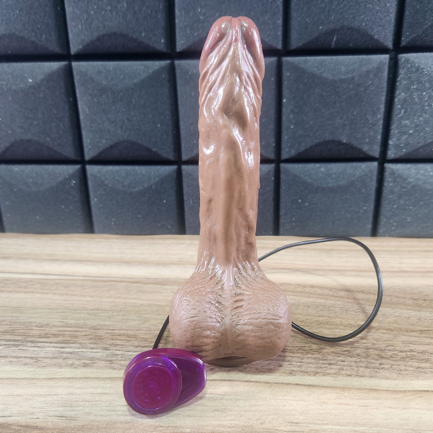 Dildo Con Ventosa Y Vibracion X6 Unds OMC-349