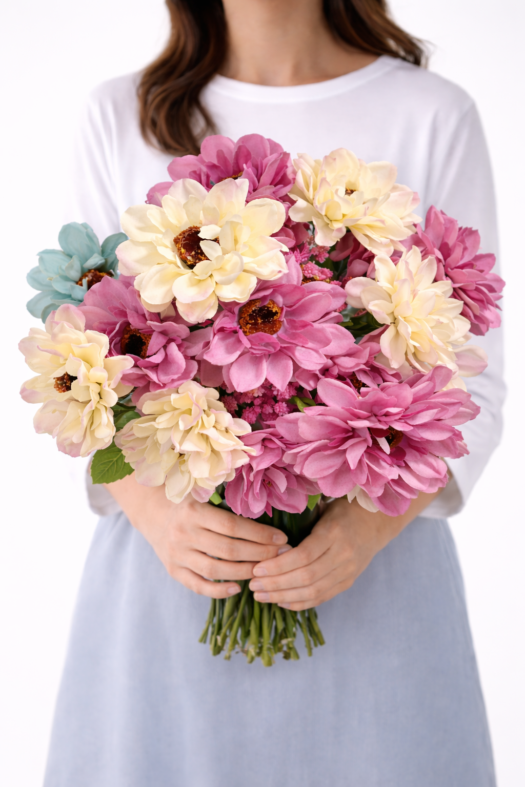 RAMO DE 7 FLORES ARTIFICIALES PACK X 6UNDS - OMC-720