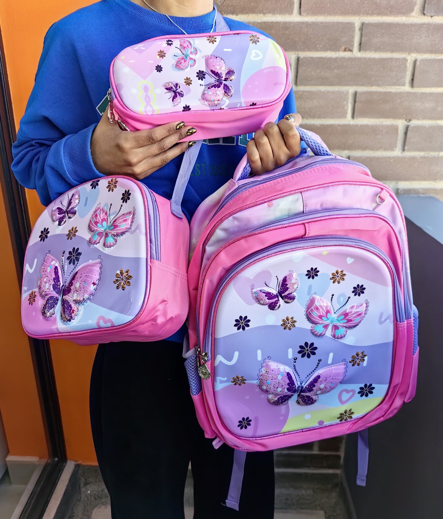 Maleta kit regreso a clases estilo 3D  X 6 UNIDADES -2579