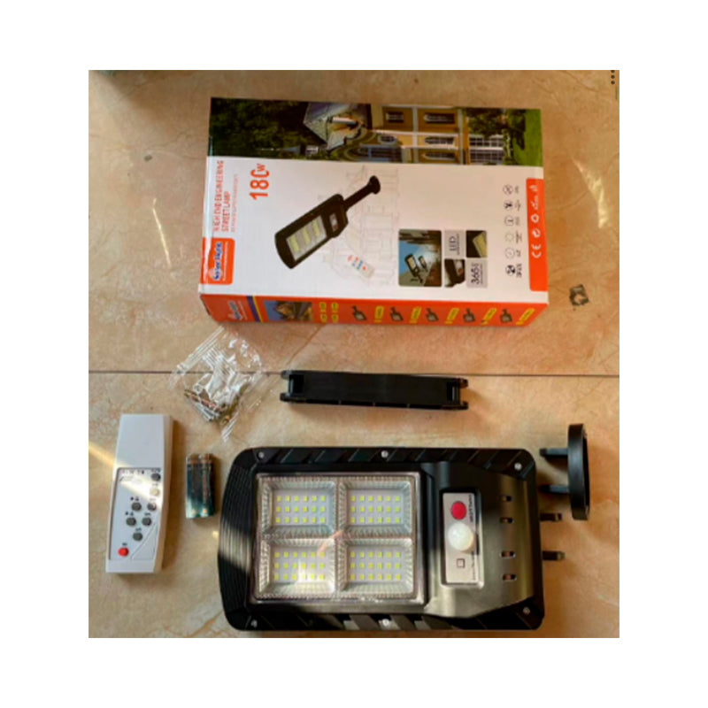 LUZ REFLECTORA CON PANEL Y SENSOR X6UNDS- OMC-090